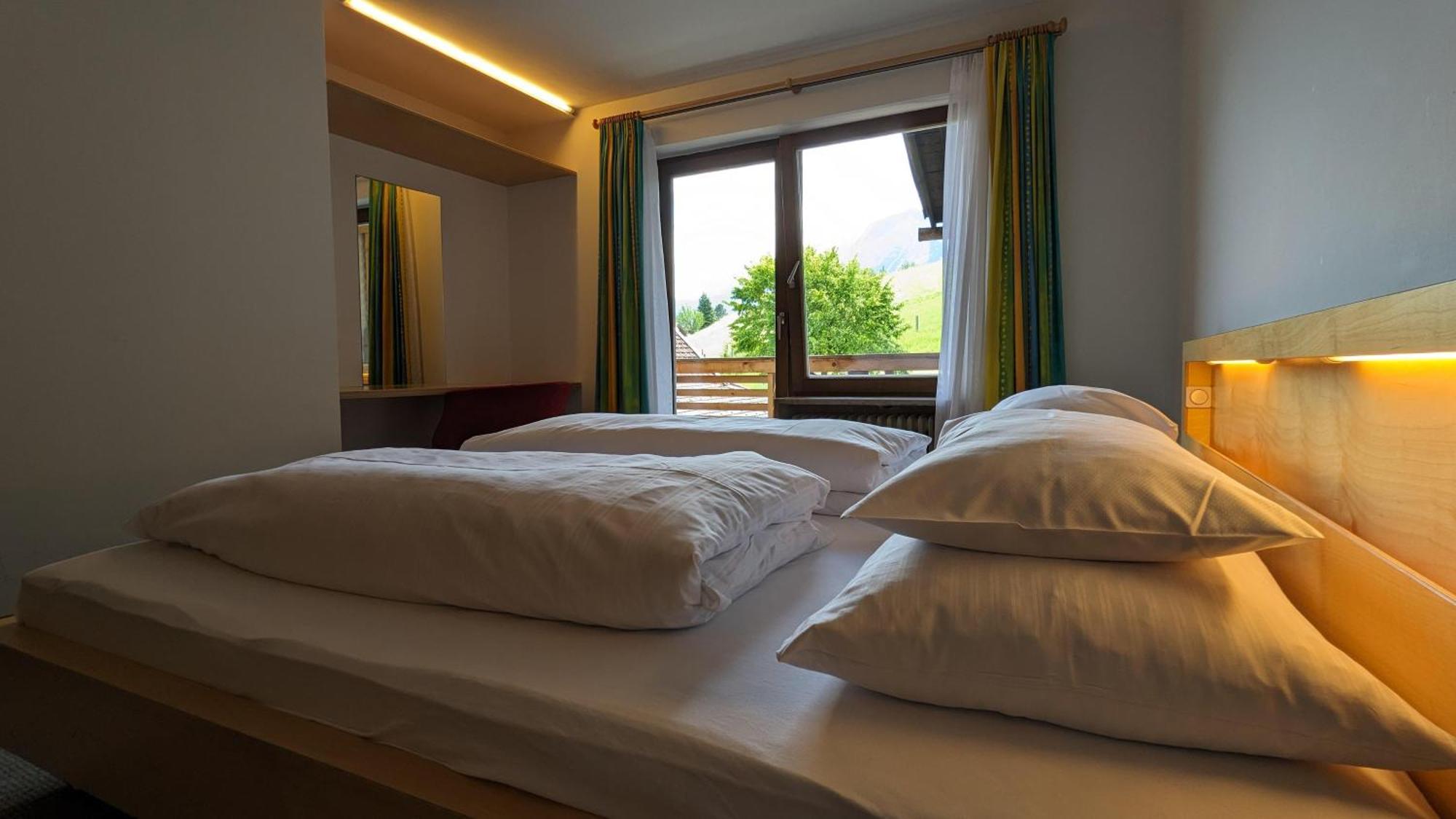 Keyone Rooms Loisach Lermoos Exterior foto