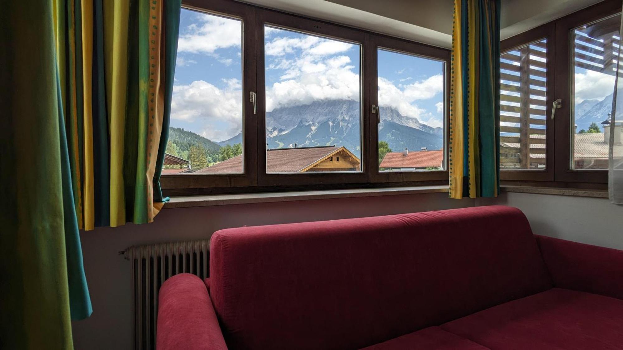 Keyone Rooms Loisach Lermoos Exterior foto